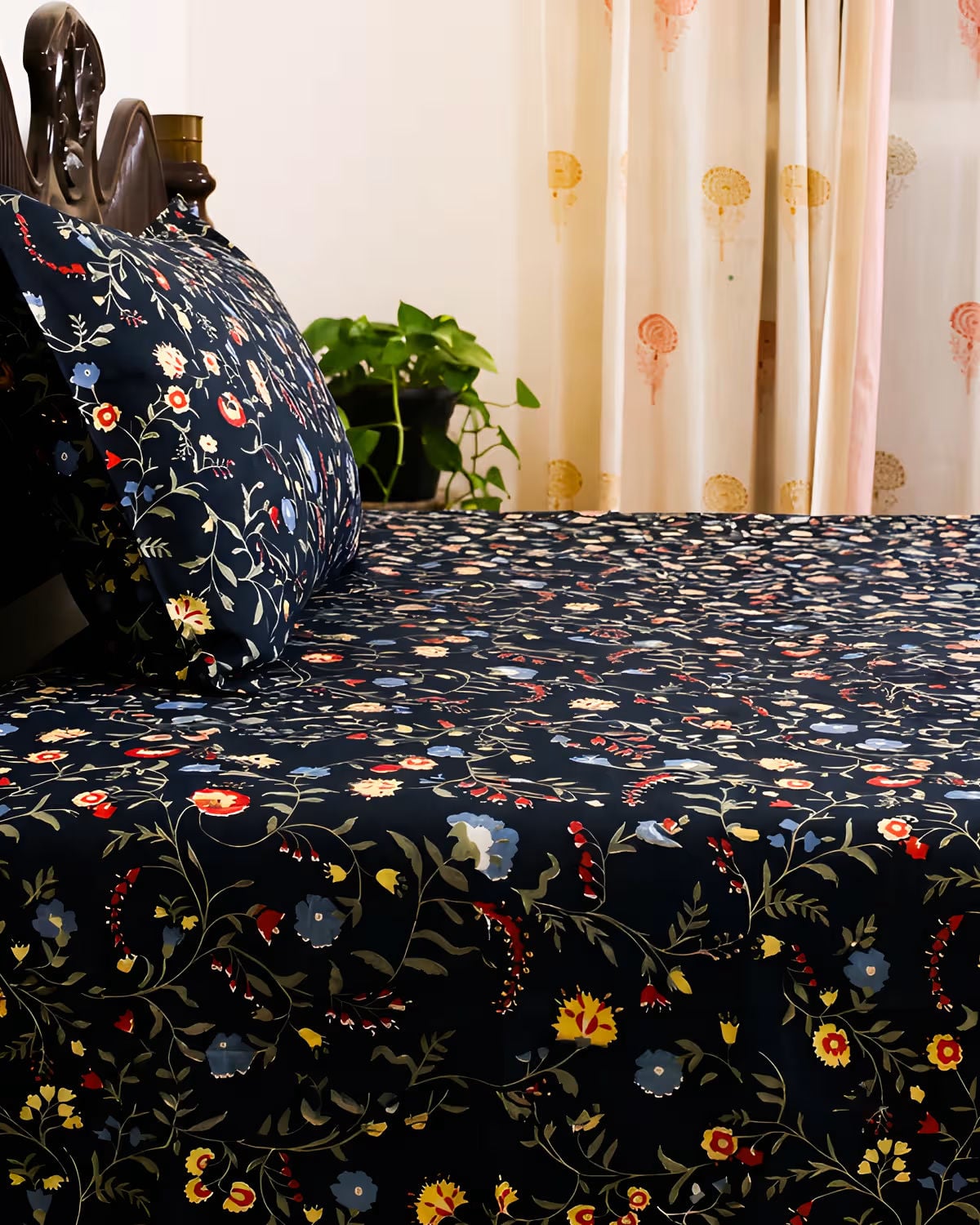 Black Chintz Cotton Bed Cover Set view 3